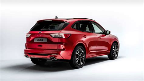 2020 Ford Kuga debuts with a plug-in hybrid variant - Autodevot