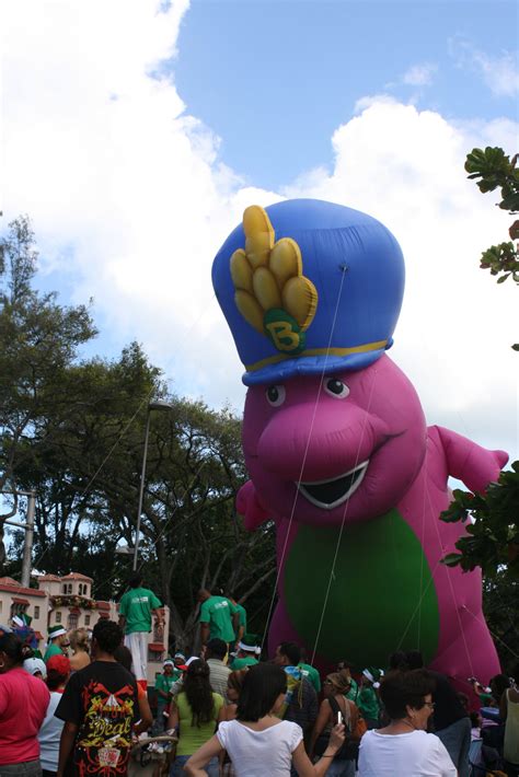 Barney Parade Balloon, 45'