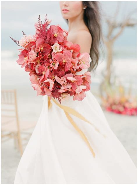 Chic Styled Shoot | Folly Beach - The Wedding Row