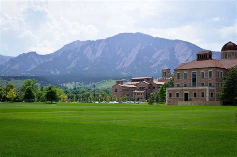 Hello, Gorgeous: 17 of the Prettiest College Campuses