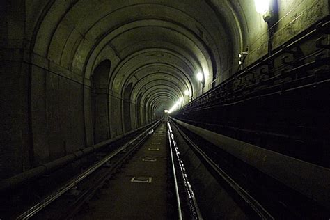 A walk through the Thames Tunnel