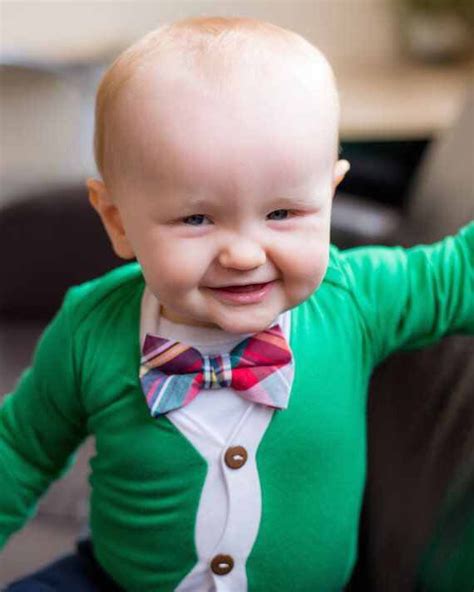 Pin by Fayrouz on Kids | Baby boy cardigan, Baby christmas outfit, Baby ...