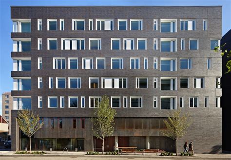 West Campus Student Housing / Mahlum | ArchDaily