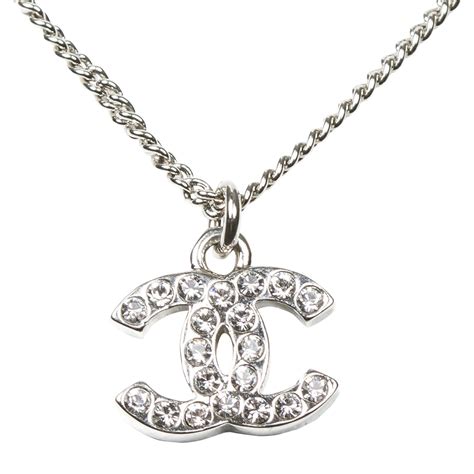 Chanel Necklace, Chanel Jewelry, Luxury Jewelry, Jewelery, Silver ...