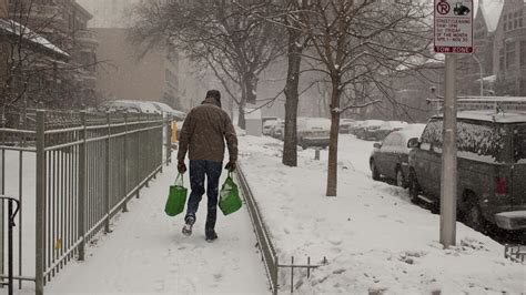 Winter Storm Warning Issued for Chicago Area Ahead of Forecasted Snow ...