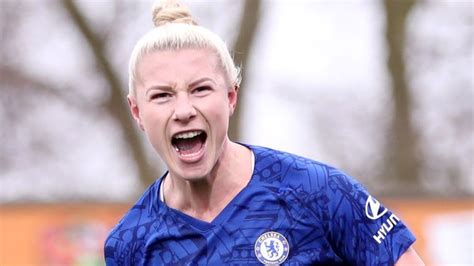 Beth England: Chelsea striker signs new four-year deal | Football News ...