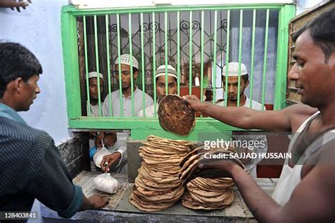 69 Islam Darul Uloom Deoband Photos & High Res Pictures - Getty Images