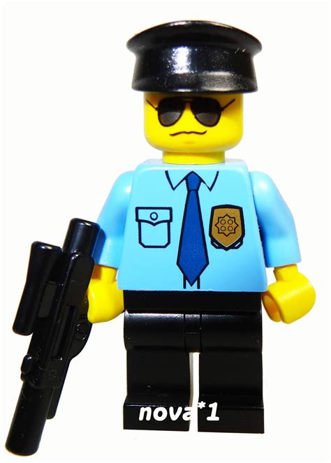 LEGO POLICEMAN GUARD MINIFIGURE NEW | eBay