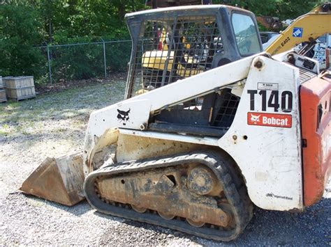 Bobcat T140 Compact Track Loader - John Deere MachineFinder