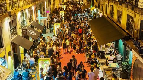 Nightlife in Faro Portugal: Party Like a Local (Recommended) 2023 - Trips on Abbey Road