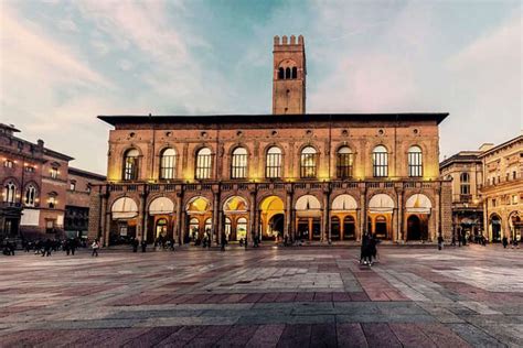 8 Places To Visit In Bologna For A Blissful 2023 Vacation