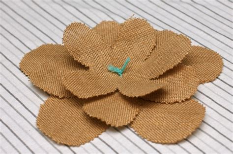 Burlap Flowers: 15 Interesting How-Tos - Guide Patterns