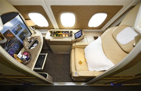 Emirates Airbus A380 First- und Business Class ab 345 Euro zum ...