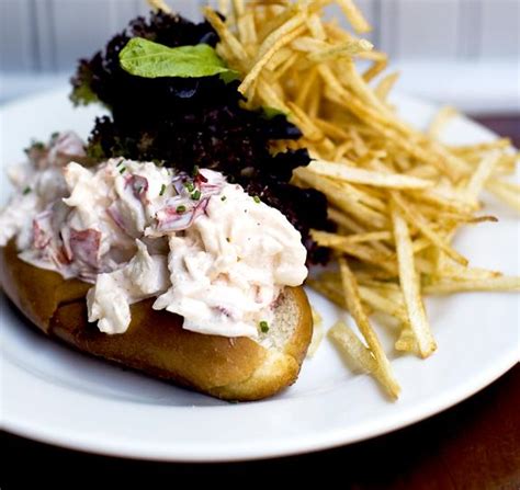 Lobster Recipes from Pearl Oyster Bar | The Leonard Lopate Show | WNYC