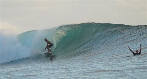 Surf Indonesia | World Surfaris