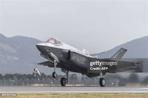 114 Australian Air Force F 35 Stock Photos, High-Res Pictures, and ...