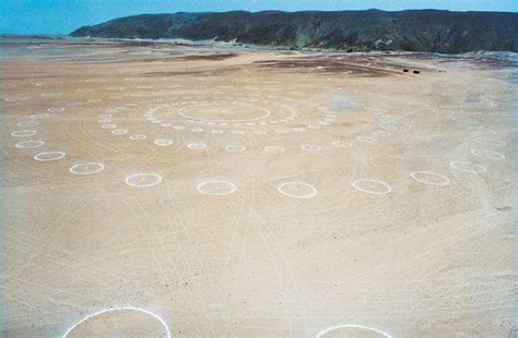 Epic Sahara Desert Art Installation Still Exists After 17 Years And Is Visible From Google Earth ...