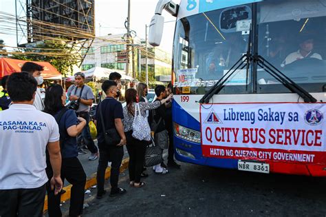 Metro Manila cities ready vehicles for commuters amid weeklong ...