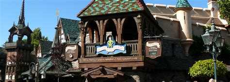 Peter Pan's Flight — DLP Guide • Disneyland Paris Guidebook