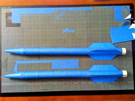 Paper Rocket : 8 Steps - Instructables