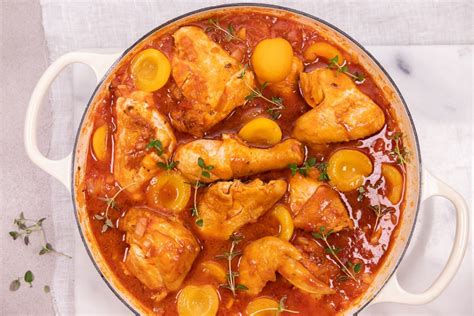 Quick & Easy Apricot Chicken Casserole Recipe | Fresh Recipes