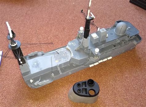 The Ship Model Forum • View topic - HMS Coventry D118 Type 42 destroyer - 1/96 3D printed