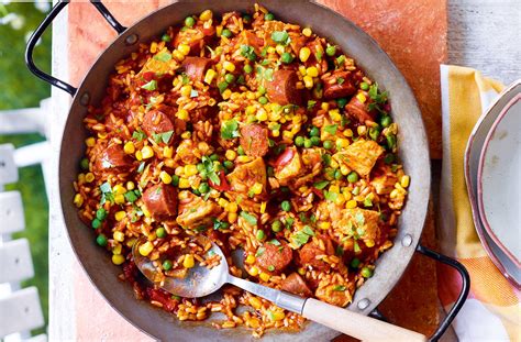 Chicken And Chorizo Paella Recipe | Paella Recipes | Tesco Real Food