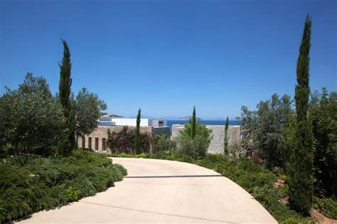 Villa Petra - Top 10 Villas Greece