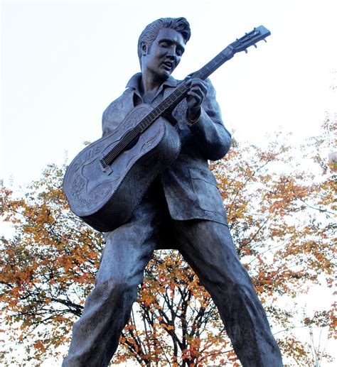 The Elvis Experience Tour – Memphis Best Tours