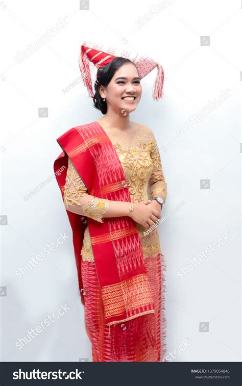 Woman Uses Traditional Batak Simalungun Clothes Stock Photo 1379054846 ...