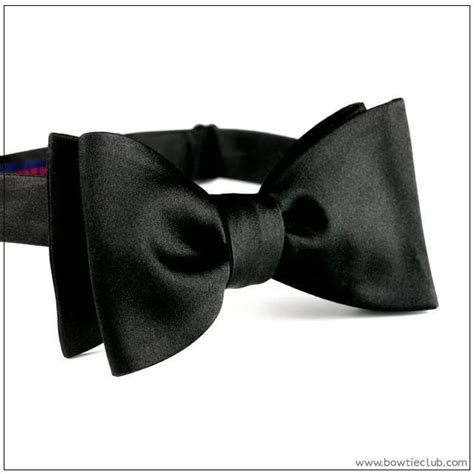 Black Satin Bow Tie | Satin bow tie, Silk bow ties, Satin bows