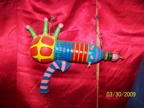 Killer klowns from outer space - cotton candy gun | RPF Costume and Prop Maker Community