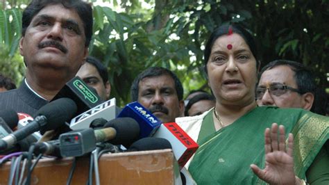 Gopinath Munde vows to remain in BJP - The Hindu