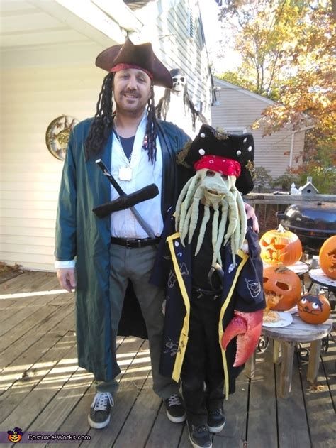 Davy Jones Costume | No-Sew DIY Costumes - Photo 5/5