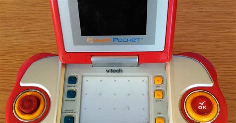 Retro Ordenadores Orty: Consola VTech V. smile Cyber Pocket (modelo 80-0405xx) (2)