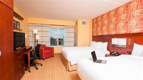 Downtown Peoria IL Hotels | Courtyard Peoria Downtown