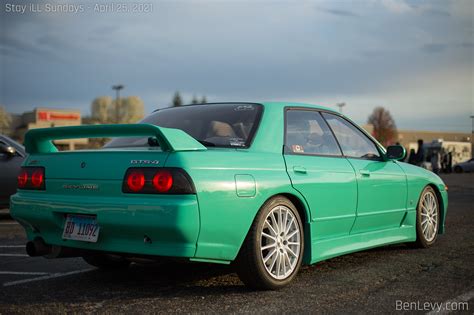 Green Nissan Skyline GTS-4 - BenLevy.com