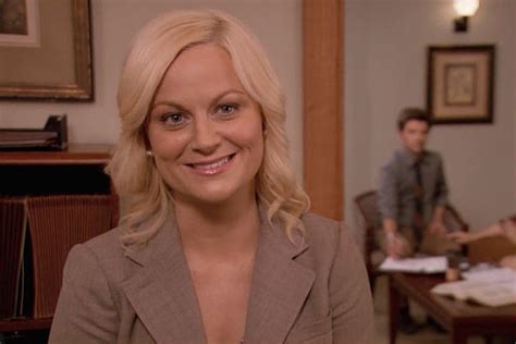 Amy Poehler Teaches Us Everything We Need to Know About Being Awesome – GIFapalooza