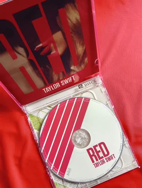 RED Deluxe Taylor Swift on Carousell