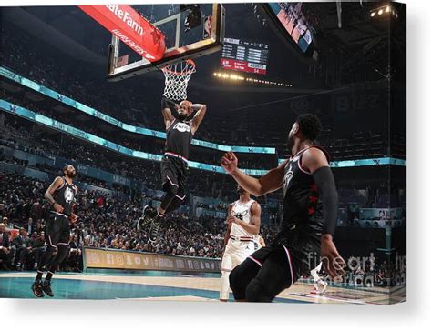 Lebron James And Dwyane Wade Dunk