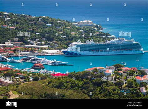 St thomas cruise port hi-res stock photography and images - Alamy