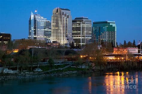 Sacramento California Skyline at dusk Photograph by Bill Cobb - Fine Art America