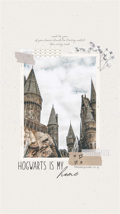 Hogwarts // wallpaper | Harry potter background, Harry potter artwork, Harry potter aesthetic