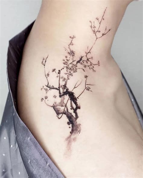 Pin on PLUM BLOSSOM TATTOO