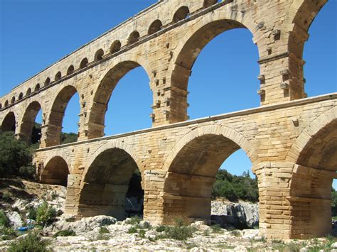 File:Pont du Gard.JPG - Wikimedia Commons