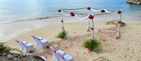 Blue Waters Resort & Spa Antigua Weddings | Beach Weddings