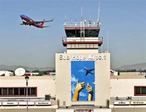 Bob Hope Airport (aka Burbank Airport) BEST airport to fly in and out ...