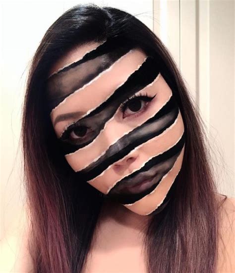 Trippy Transformations: Makeup Artist Creates Unreal 3D Illusions - WebUrbanist