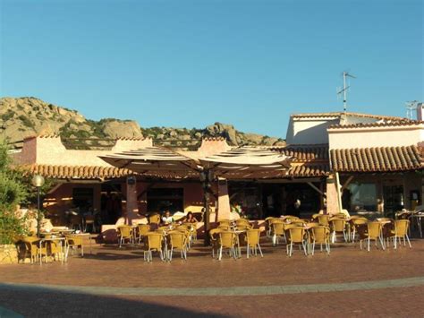 "Café bei der Piazzetta in Baja Sardinia" Grand Hotel Smeraldo Beach ...