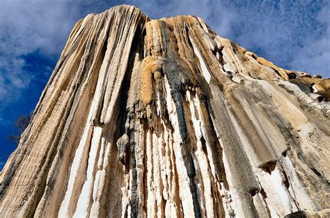 Hierve el Agua-Waterfall, Frozen In Time And Space - World inside pictures